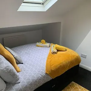 3, 63 Colwick Road Sneinton Ng2 4al Nottingham
